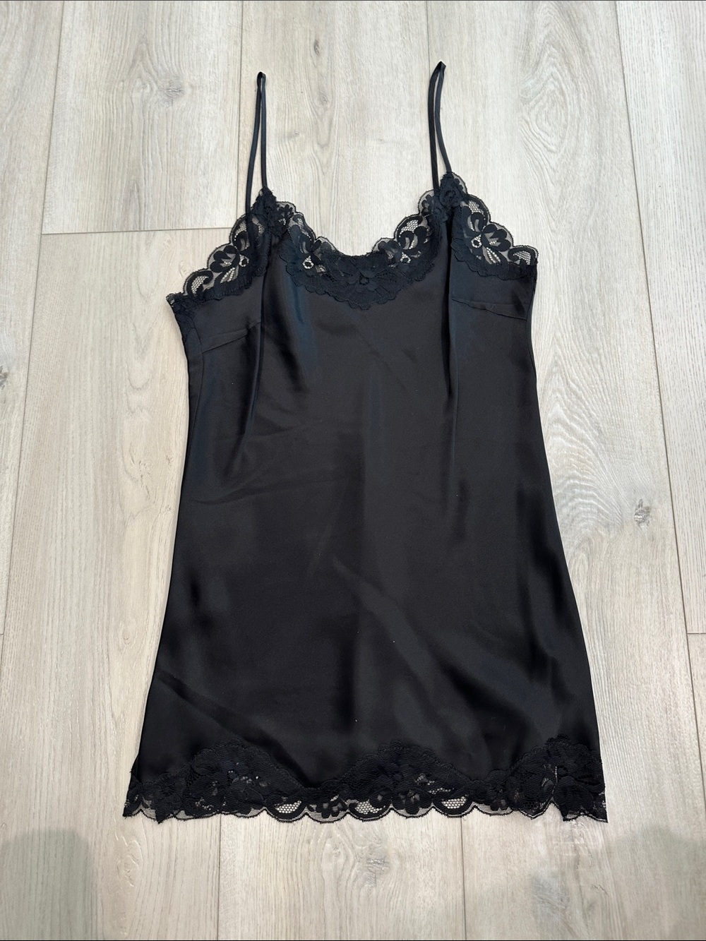 Gold hawk slip, dress size large never worn black
